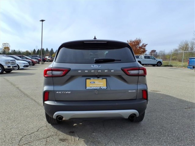 Certified 2023 Ford Escape Active w/ Tech Pack #2 image 3