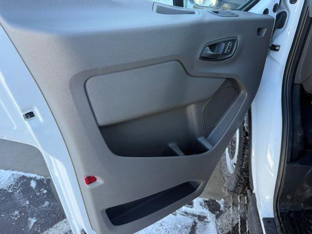 Certified 2024 Ford Transit 250 Low Roof image 33