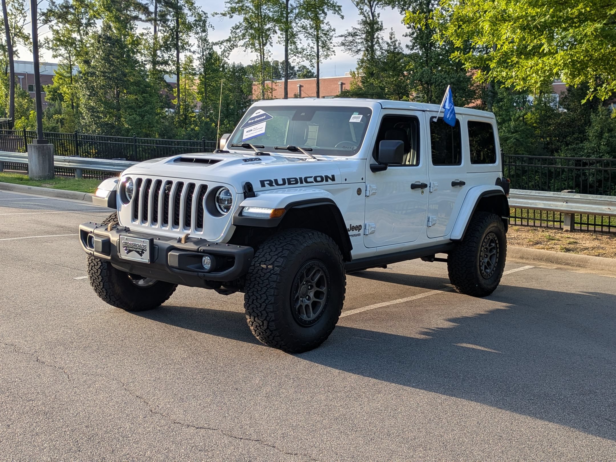 Used 2022 Jeep Wrangler Unlimited Rubicon w/ Xtreme Recon 35" Tire Package AWD/4WD image 8