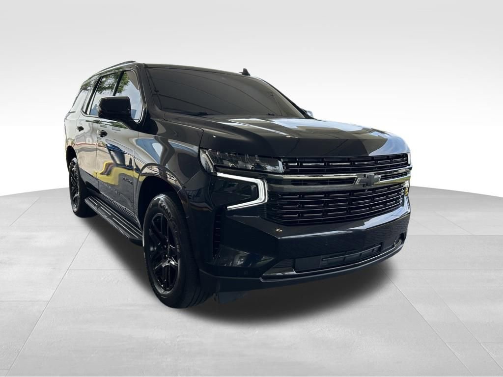 Used 2022 Chevrolet Tahoe RST w/ Sport Performance Package RWD image 2