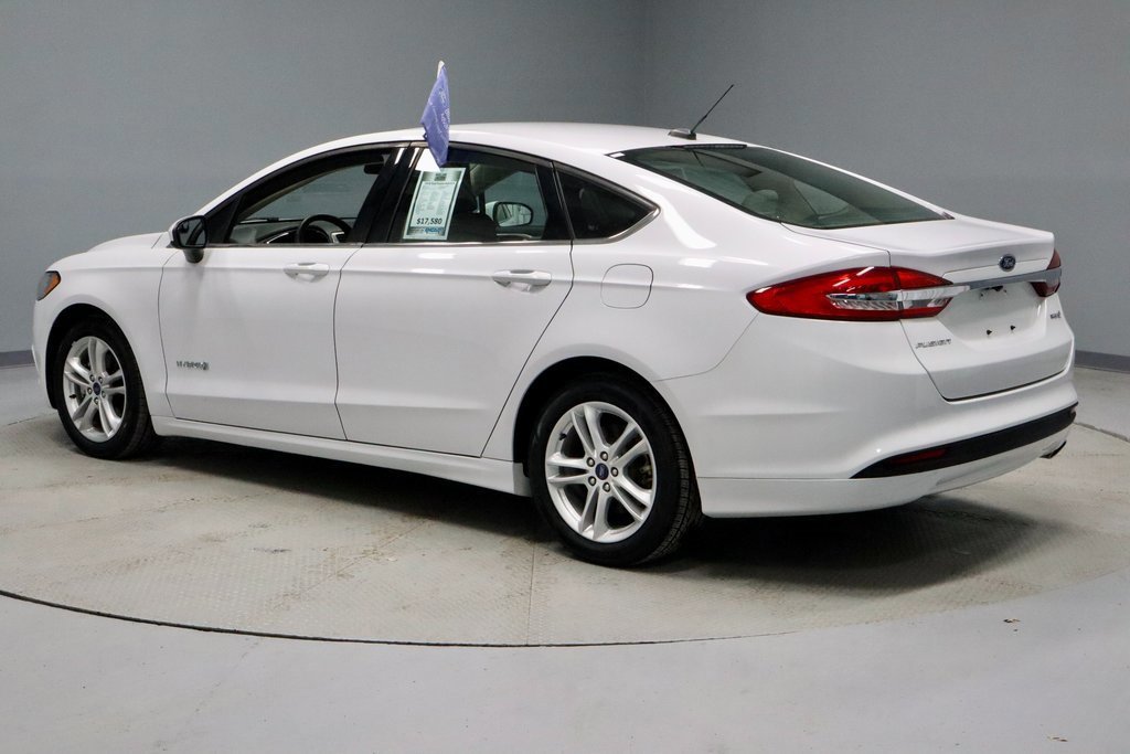 Certified 2018 Ford Fusion S image 3