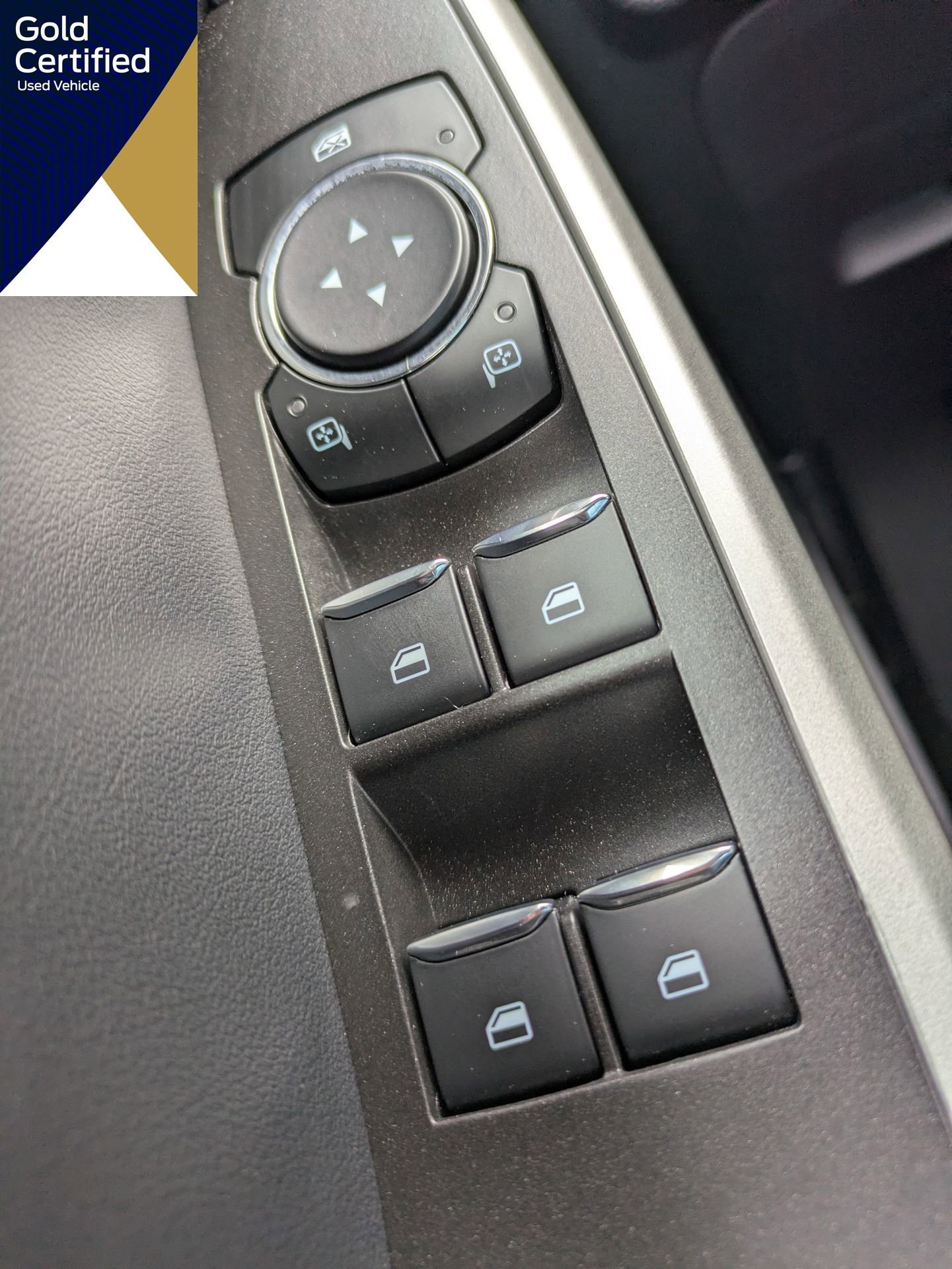 Certified 2023 Ford Explorer XLT image 29