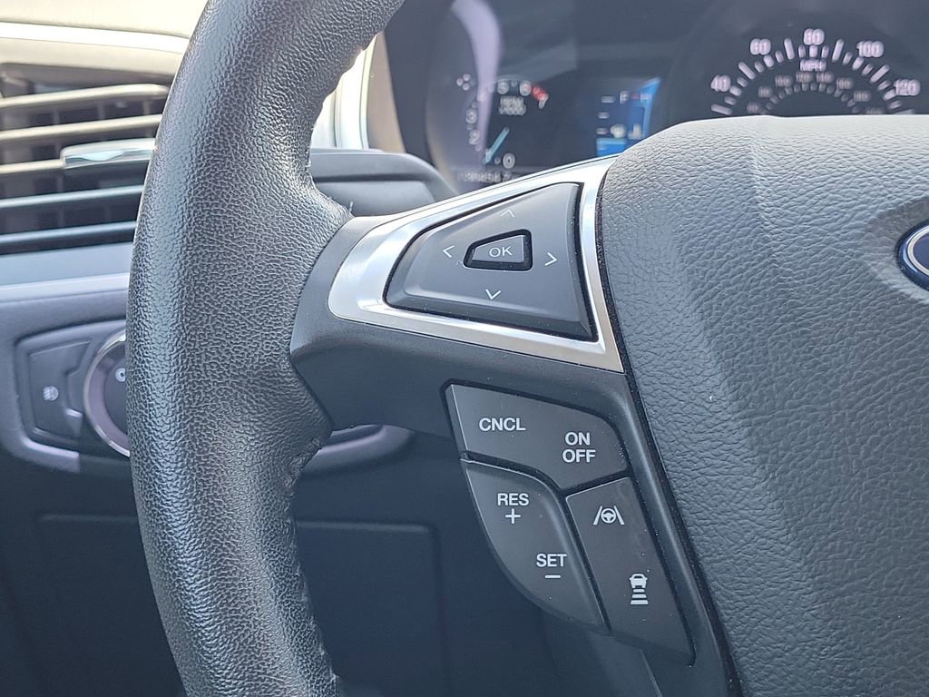 Certified 2019 Ford Edge SEL w/ Equipment Group 201A image 26