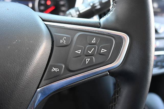 Used 2023 Chevrolet Equinox LT w/ Driver Convenience Package AWD/4WD image 32