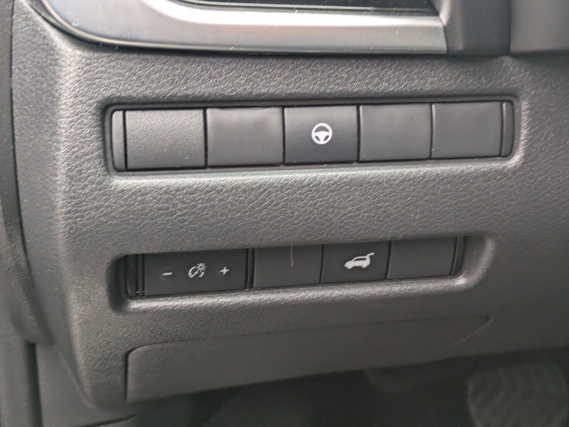 Used 2022 Nissan Rogue SL w/ SL Premium Package image 15