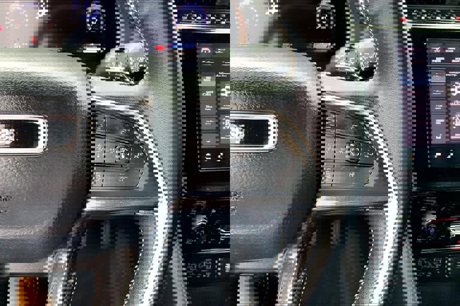 Used 2022 Jeep Grand Cherokee Altitude image 21