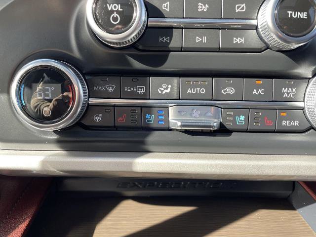 Certified 2022 Ford Expedition Limited image 31