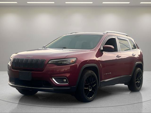 Used 2019 Jeep Cherokee Limited w/ Luxury Group AWD/4WD image 3