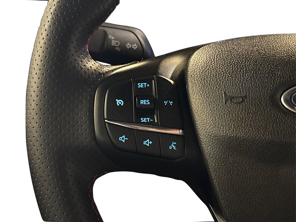 Certified 2025 Ford Escape ST-Line image 32