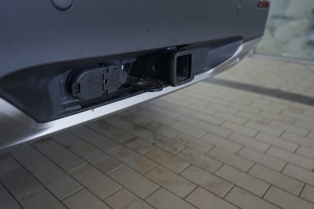 Certified 2023 Ford Explorer XLT w/ Equipment Group 202A image 14