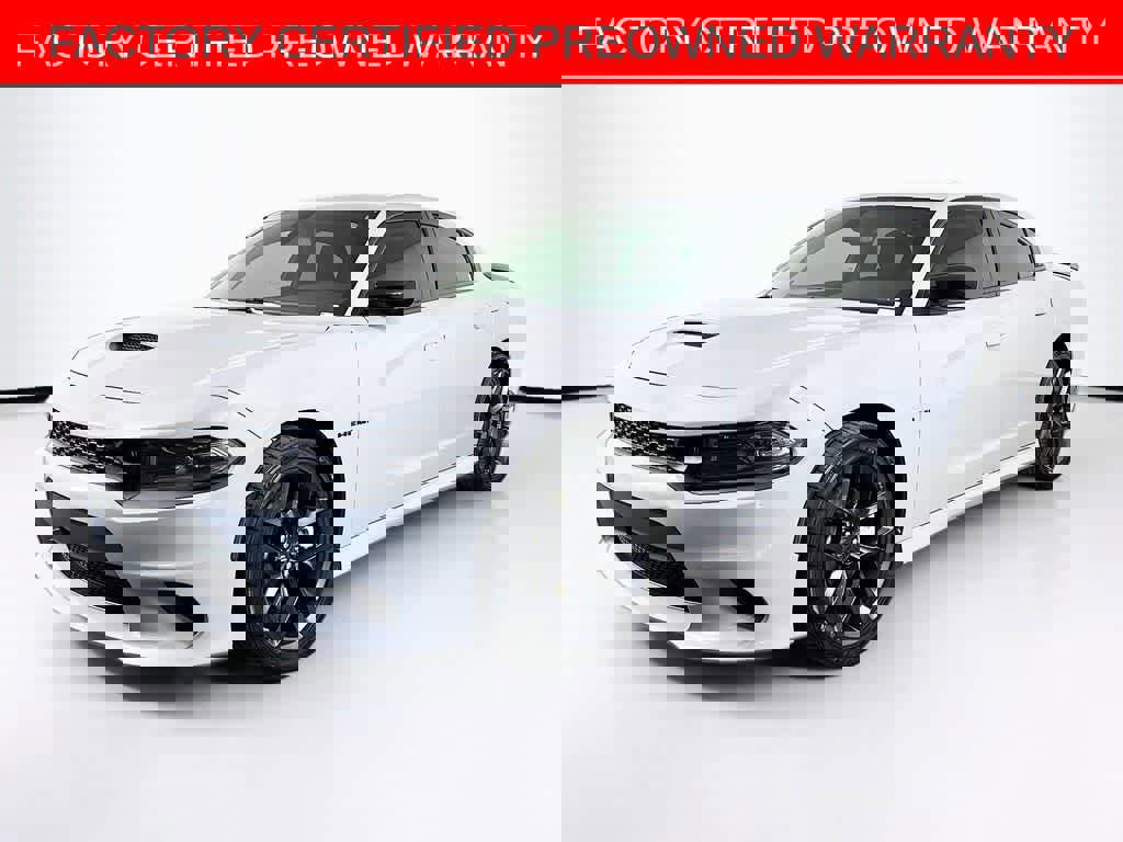 Used 2022 Dodge Charger R/T w/ Blacktop Package image 2