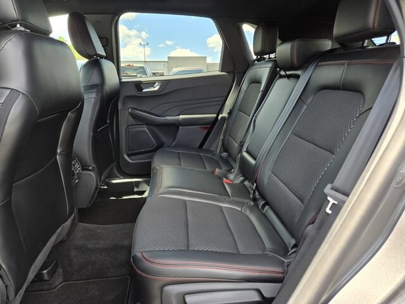 Certified 2024 Ford Escape ST-Line w/ Tech Pack #1 FWD image 13