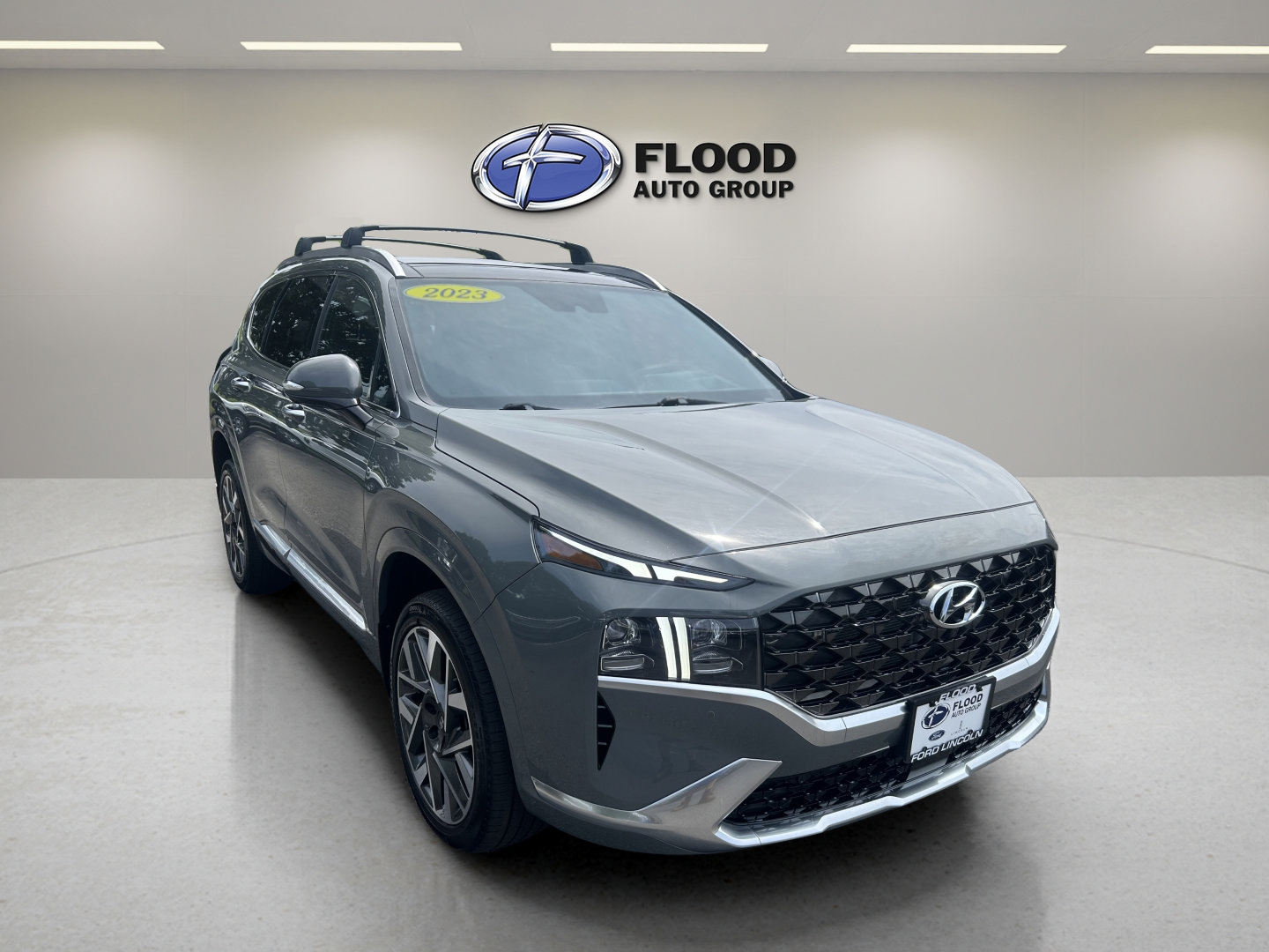 Used 2023 Hyundai Santa Fe Calligraphy AWD/4WD image 1