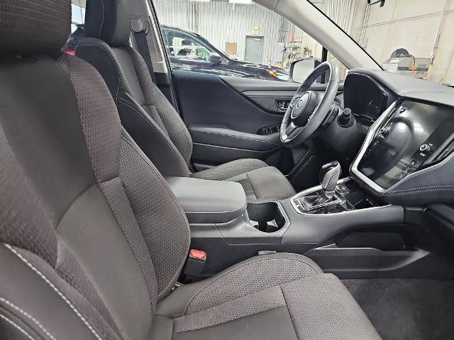 Used 2023 Subaru Outback Premium AWD/4WD image 10