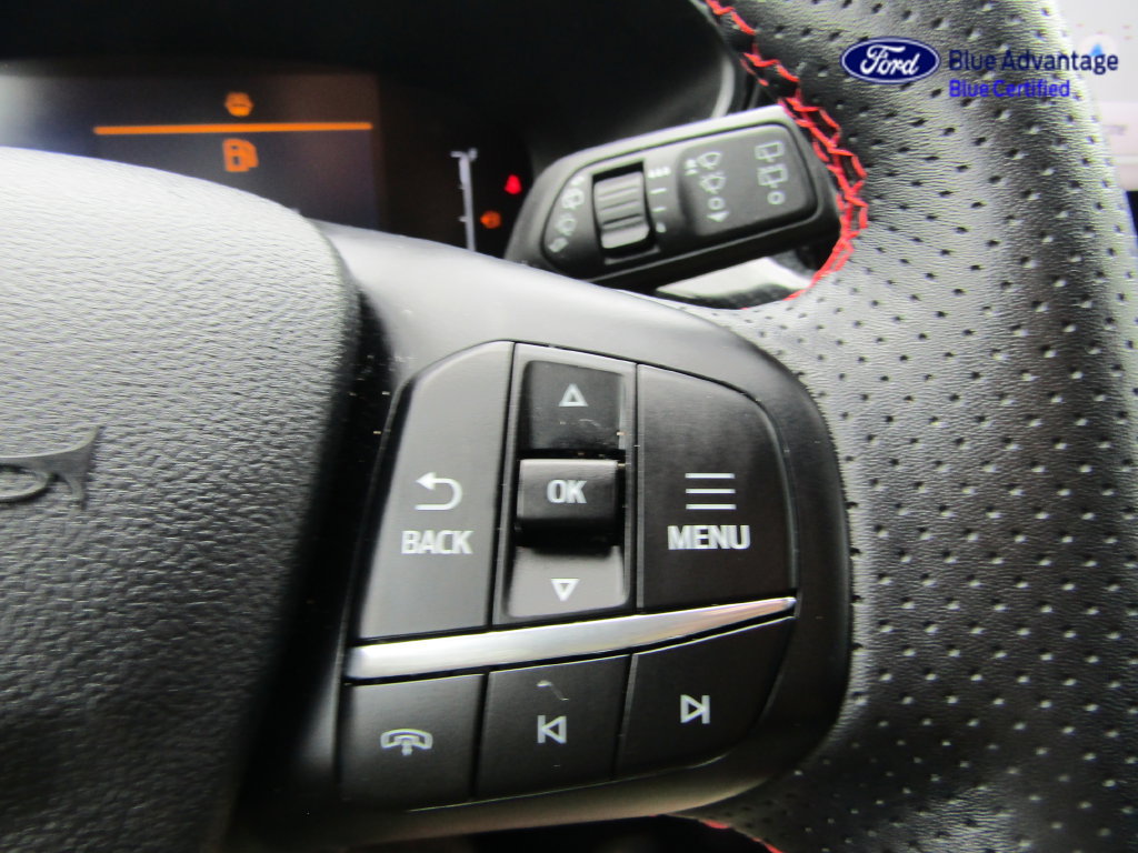 Certified 2024 Ford Escape ST-Line w/ Tech Pack #1 AWD/4WD image 32