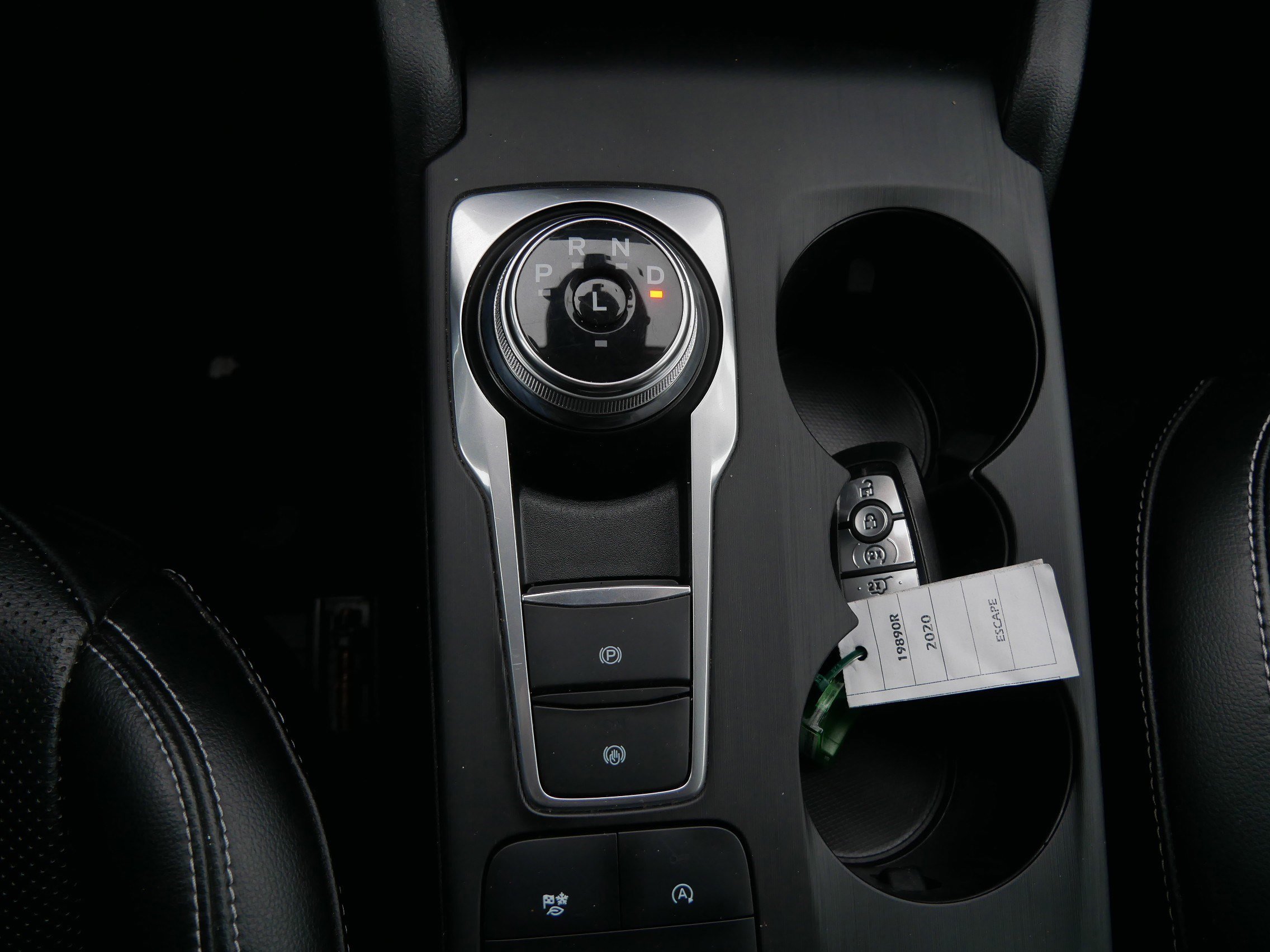 Certified 2020 Ford Escape SEL image 24