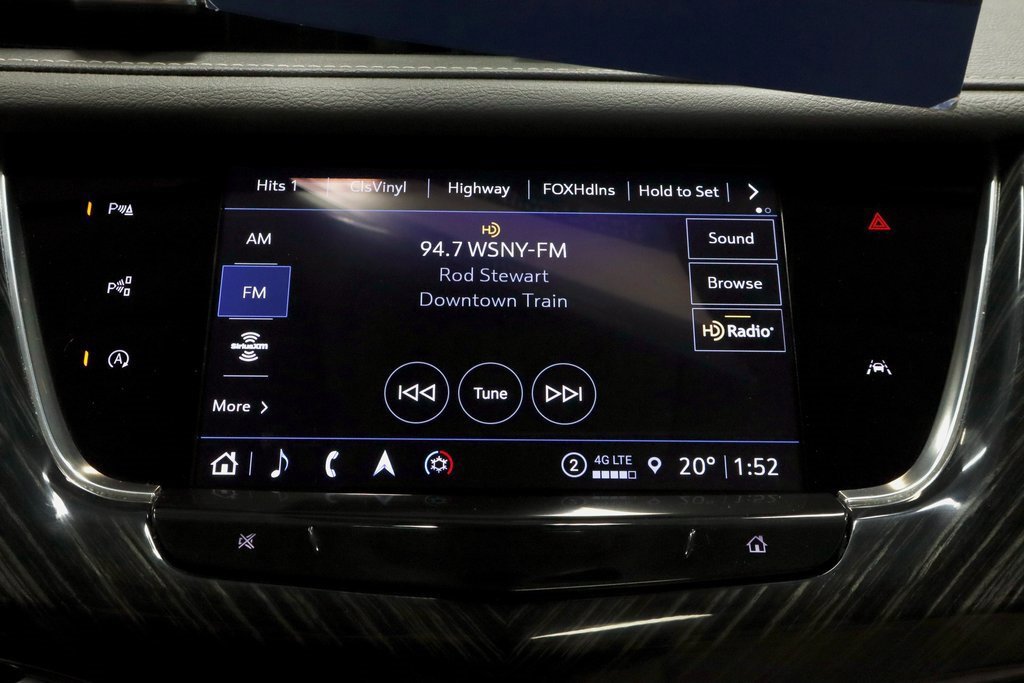 Used 2023 Cadillac XT6 Premium Luxury w/ Technology Package image 11