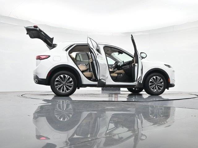 Used 2024 Buick Envision Preferred AWD/4WD image 48
