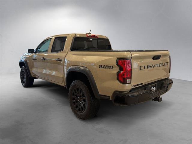 Used 2024 Chevrolet Colorado Trail Boss w/ Technology Package AWD/4WD image 15