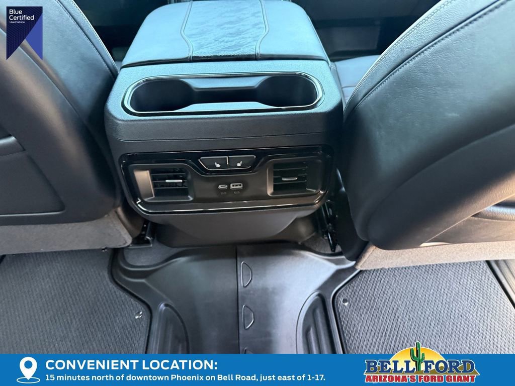 Used 2024 GMC Sierra 1500 AT4X image 11