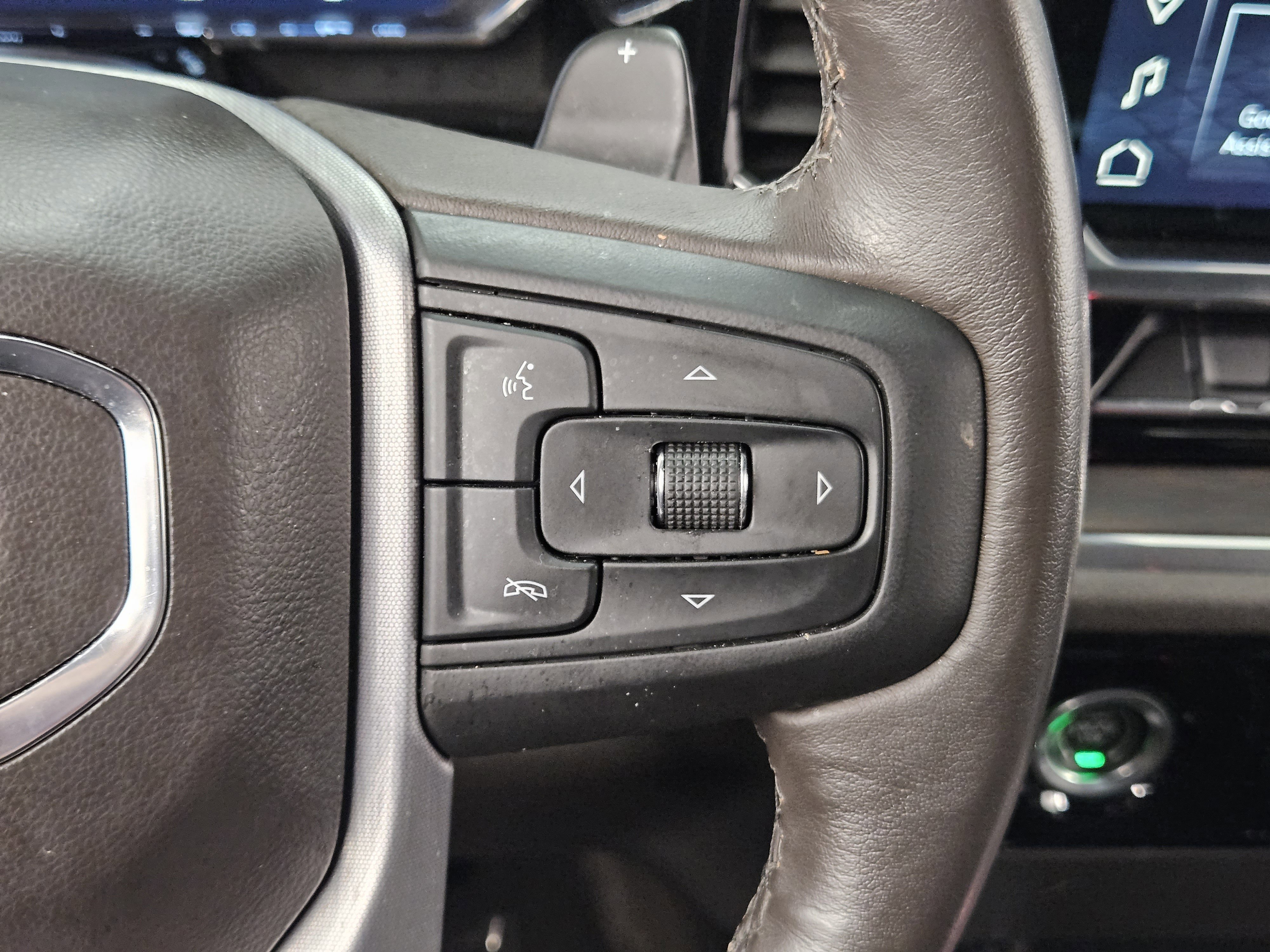 Used 2022 GMC Sierra 1500 SLT image 31