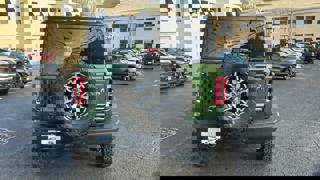 Certified 2025 Ford Bronco Badlands image 4