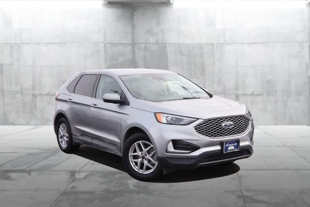 Certified 2024 Ford Edge SEL image 2