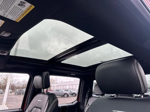 Certified 2018 Ford F150 Platinum w/ Equipment Group 701A Luxury image 27