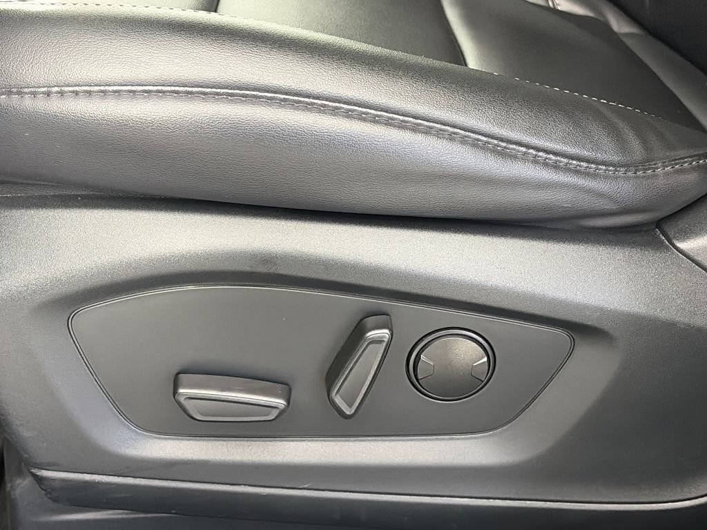 Certified 2024 Ford Explorer XLT w/ Equipment Group 202A image 26