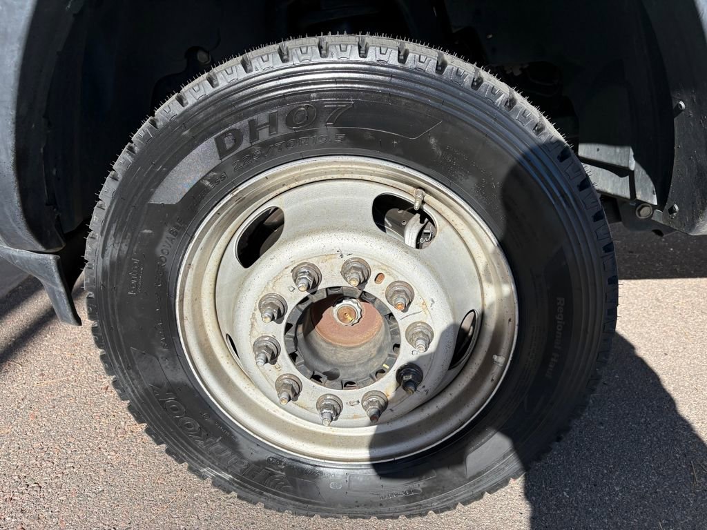 Used 2022 RAM 5500 Tradesman w/ Chrome Appearance Group image 11