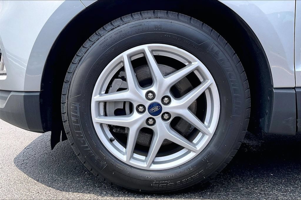 Certified 2021 Ford Edge SEL w/ Convenience Package FWD image 8