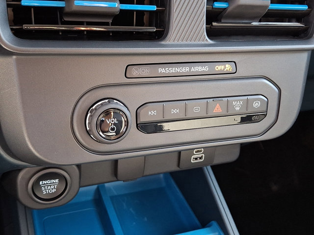 Certified 2025 Ford Maverick XLT w/ Equipment Group 301A image 16