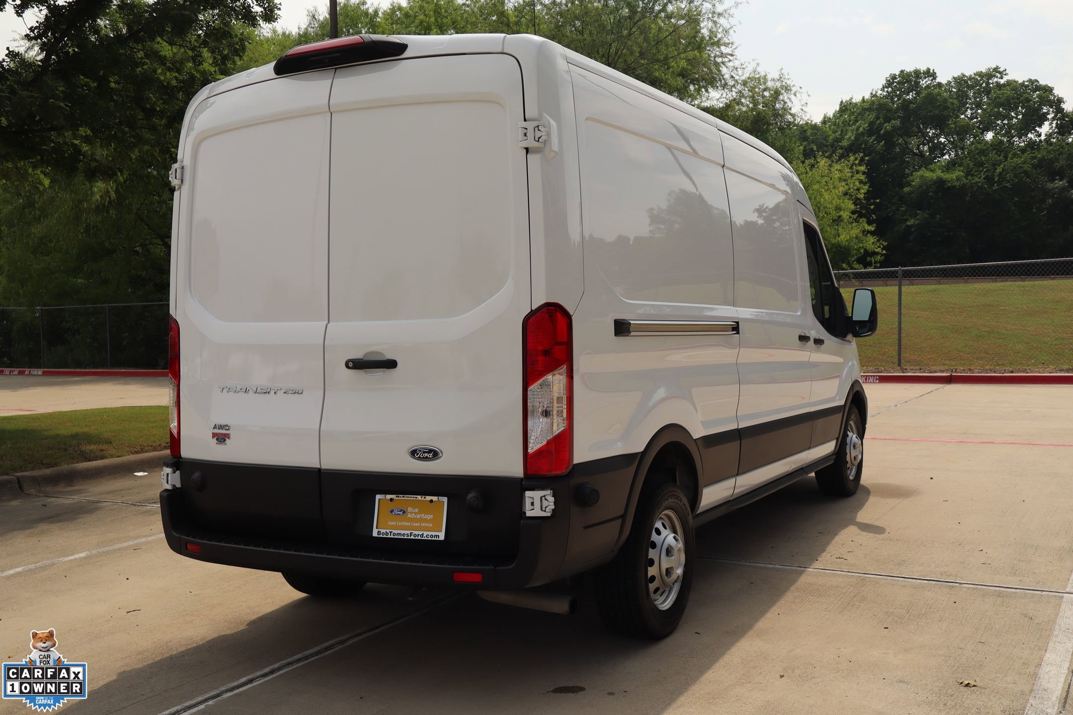 Certified 2024 Ford Transit 250 148 Medium Roof Extended AWD image 4