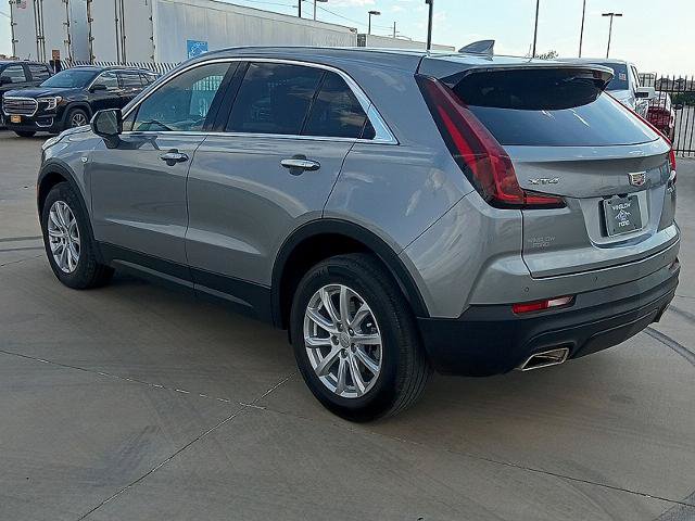 Used 2023 Cadillac XT4 Luxury w/ Driver Awareness Package FWD image 6