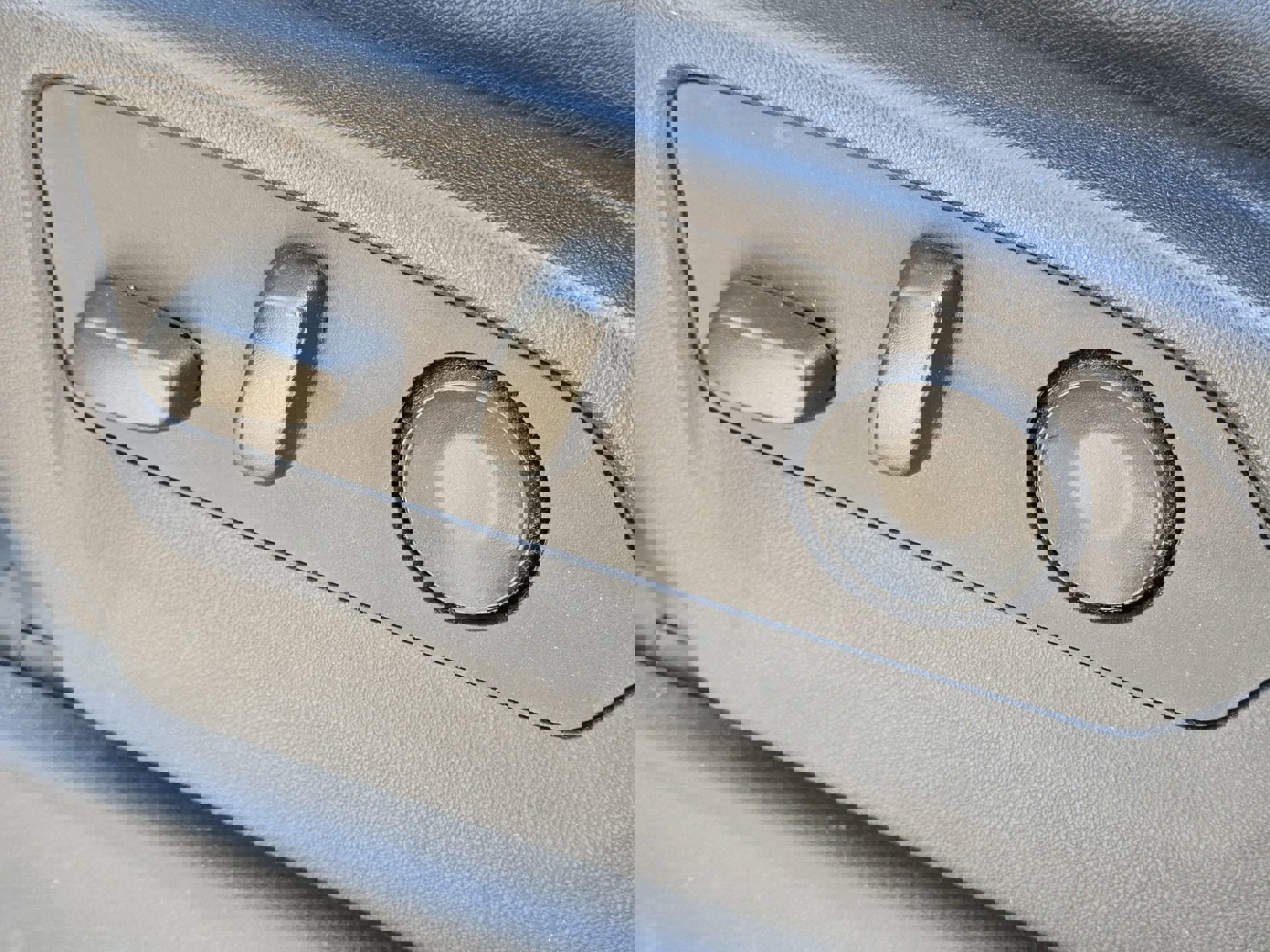 Used 2023 GMC Sierra 1500 AT4 w/ Technology Package image 12