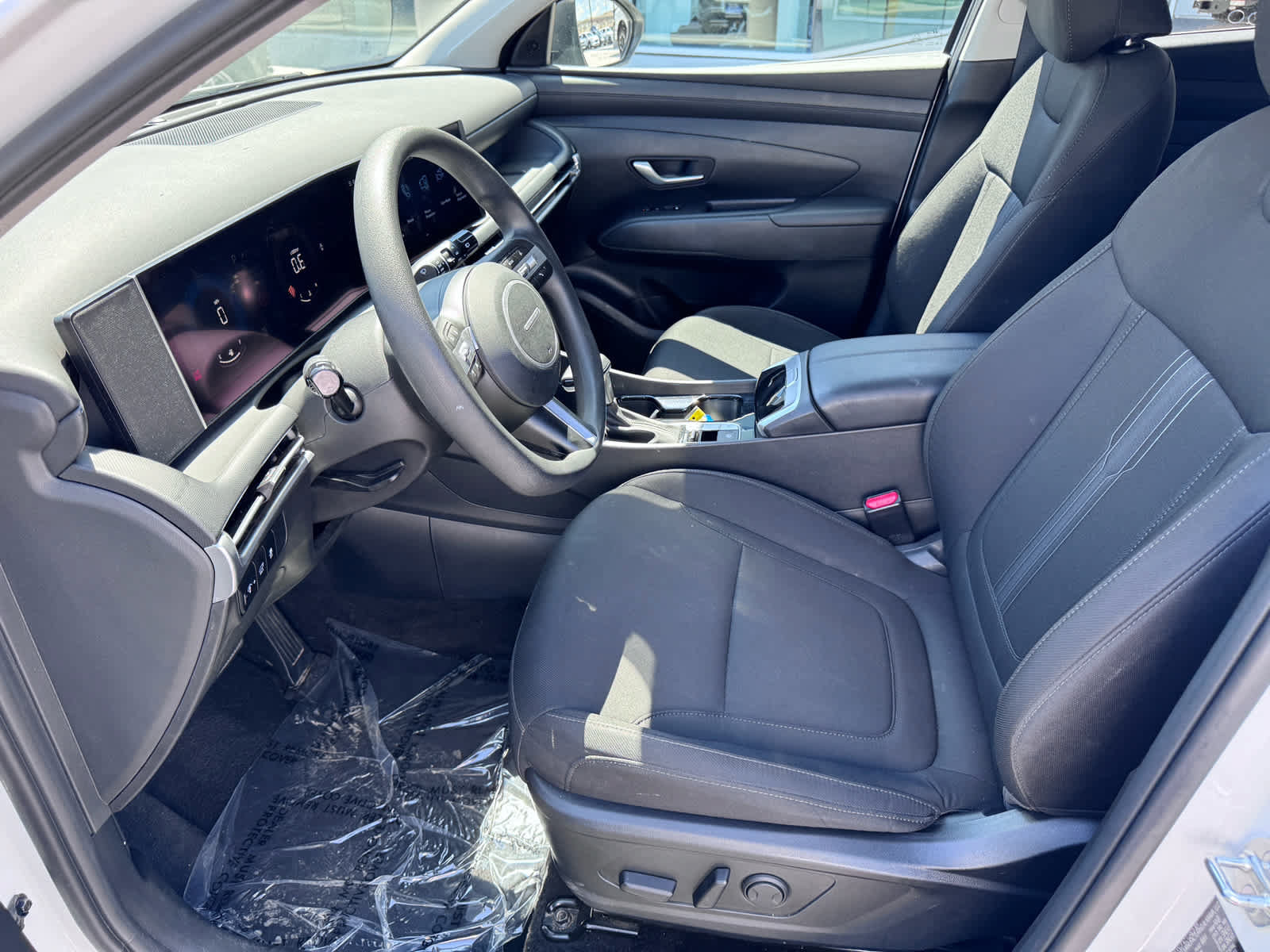 Used 2025 Hyundai Tucson SEL AWD/4WD image 26