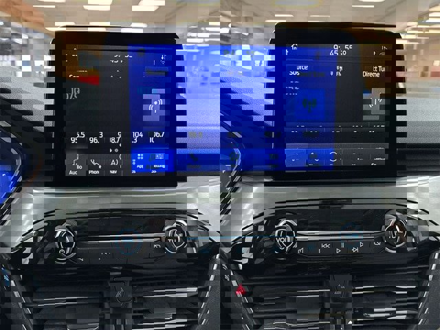 Certified 2022 Ford Escape Titanium image 8