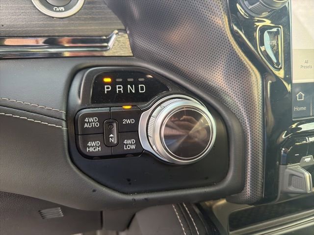 Used 2022 RAM 1500 Limited w/ Body Color Bumper Group image 9