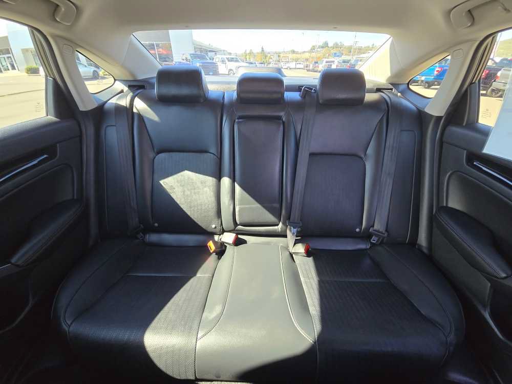 Used 2022 Honda Civic Touring image 17