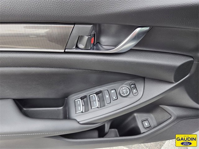 Used 2020 Honda Accord Sport image 18