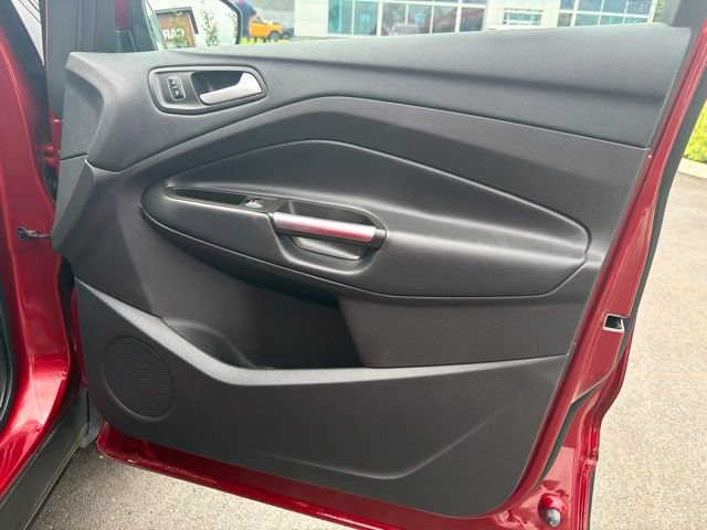 Certified 2017 Ford Escape SE w/ SE Leather Comfort Package AWD/4WD image 19