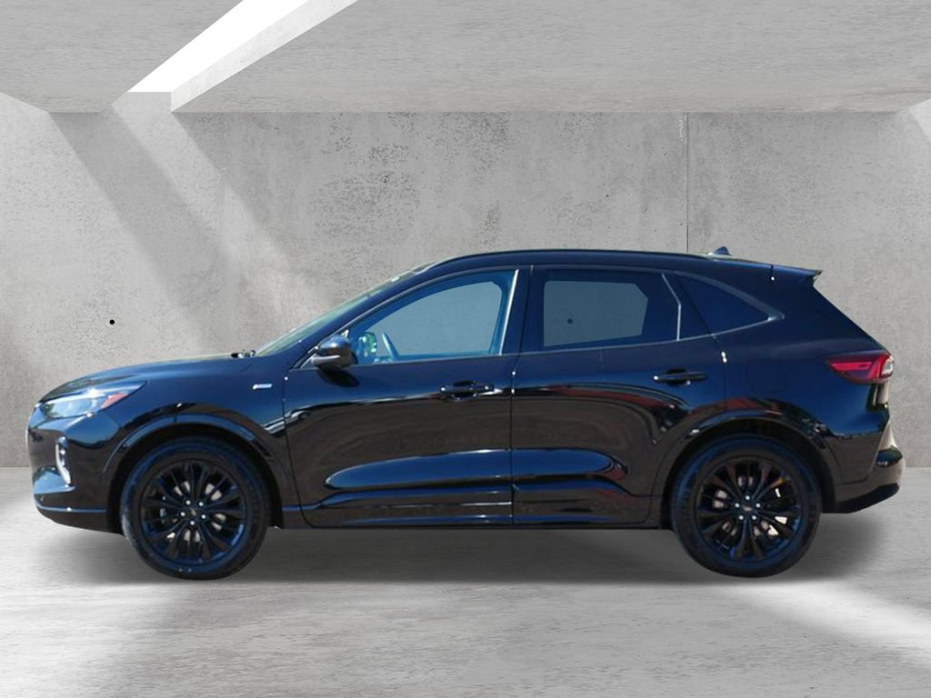 Certified 2023 Ford Escape ST-Line Elite w/ Premium Technology Package AWD/4WD image 5