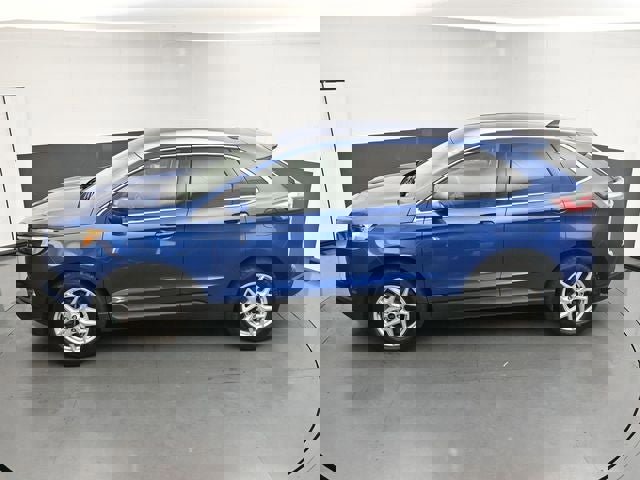 Certified 2024 Ford Edge SEL w/ Convenience Package AWD/4WD image 17