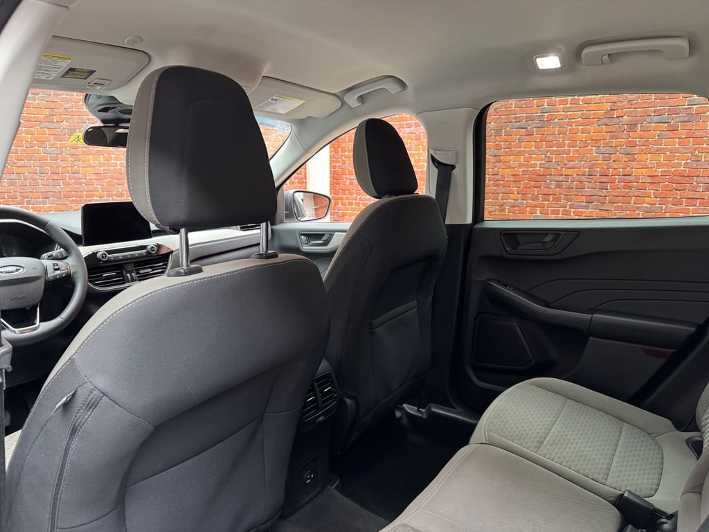 Certified 2022 Ford Escape SE w/ Convenience Package FWD image 25
