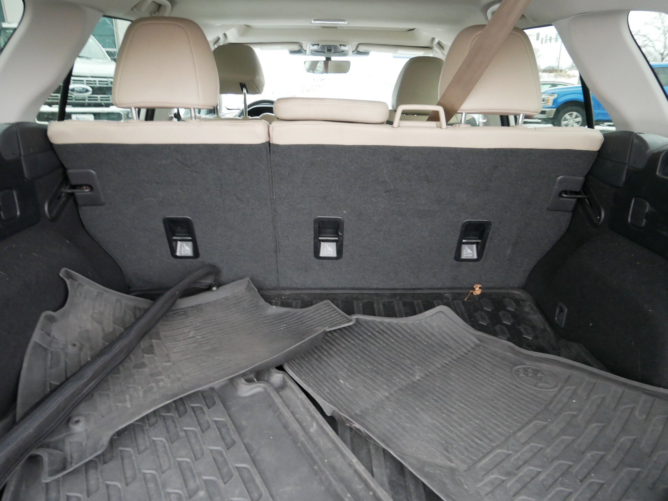 Used 2023 Subaru Outback Limited image 11