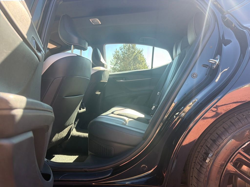 Used 2025 Toyota Camry SE FWD image 20