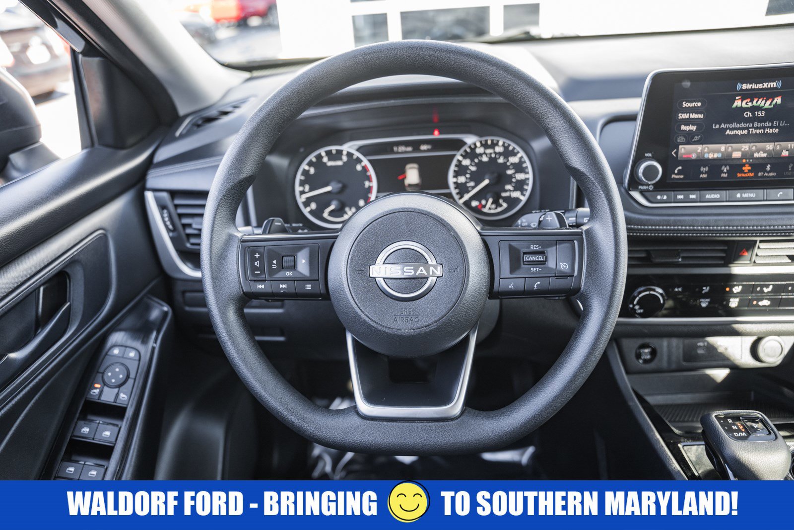 Used 2024 Nissan Rogue S image 26