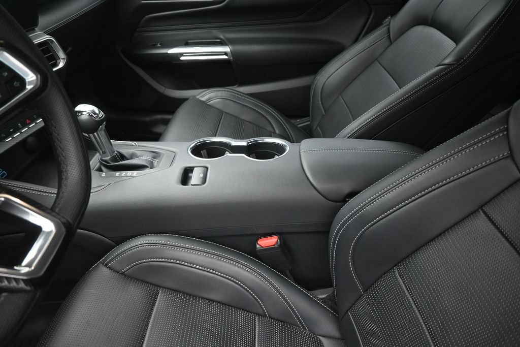 Certified 2025 Ford Mustang GT Premium RWD image 18