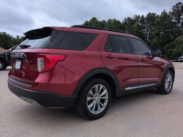 Certified 2023 Ford Explorer XLT w/ Equipment Group 202A RWD image 4