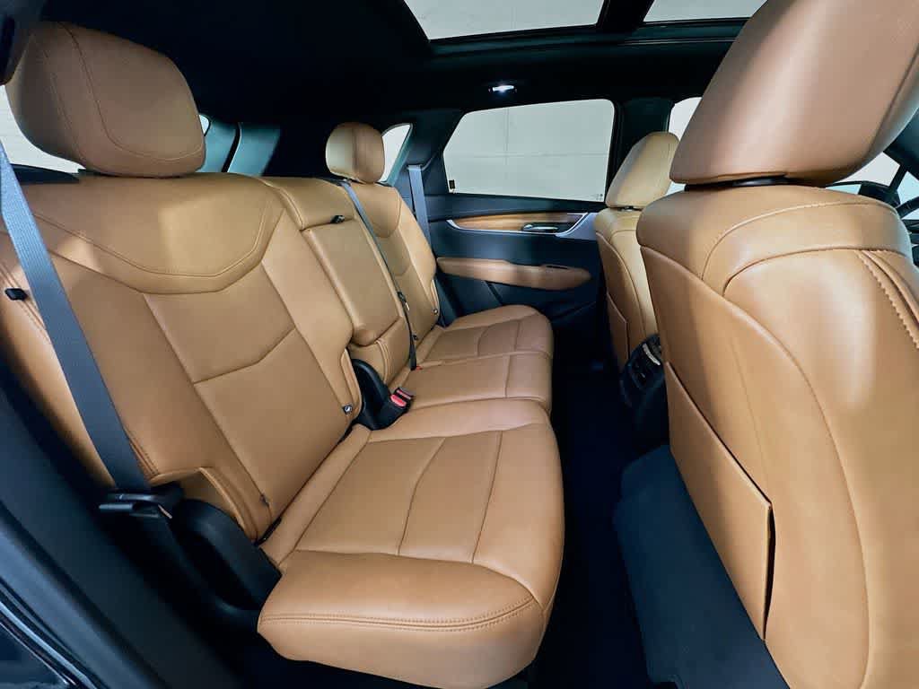 Used 2022 Cadillac XT5 Premium Luxury FWD image 33